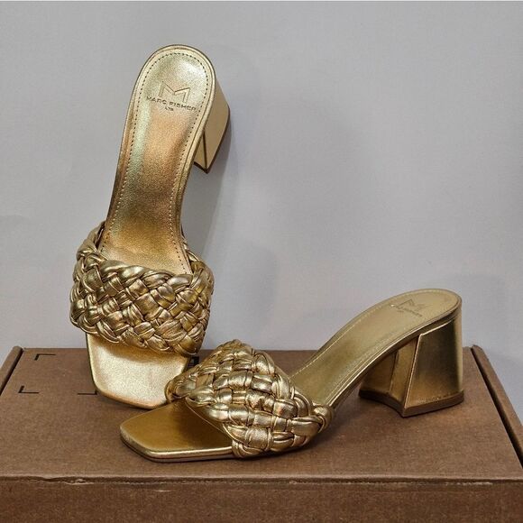 Marc Fisher, Beautiful Gold, Leather Sandals NWOT, Size 6 - Picture 1 of 9